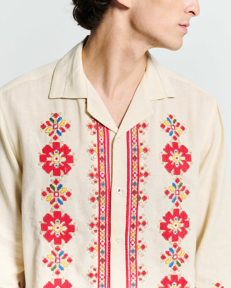 Chemise Roses Are Red