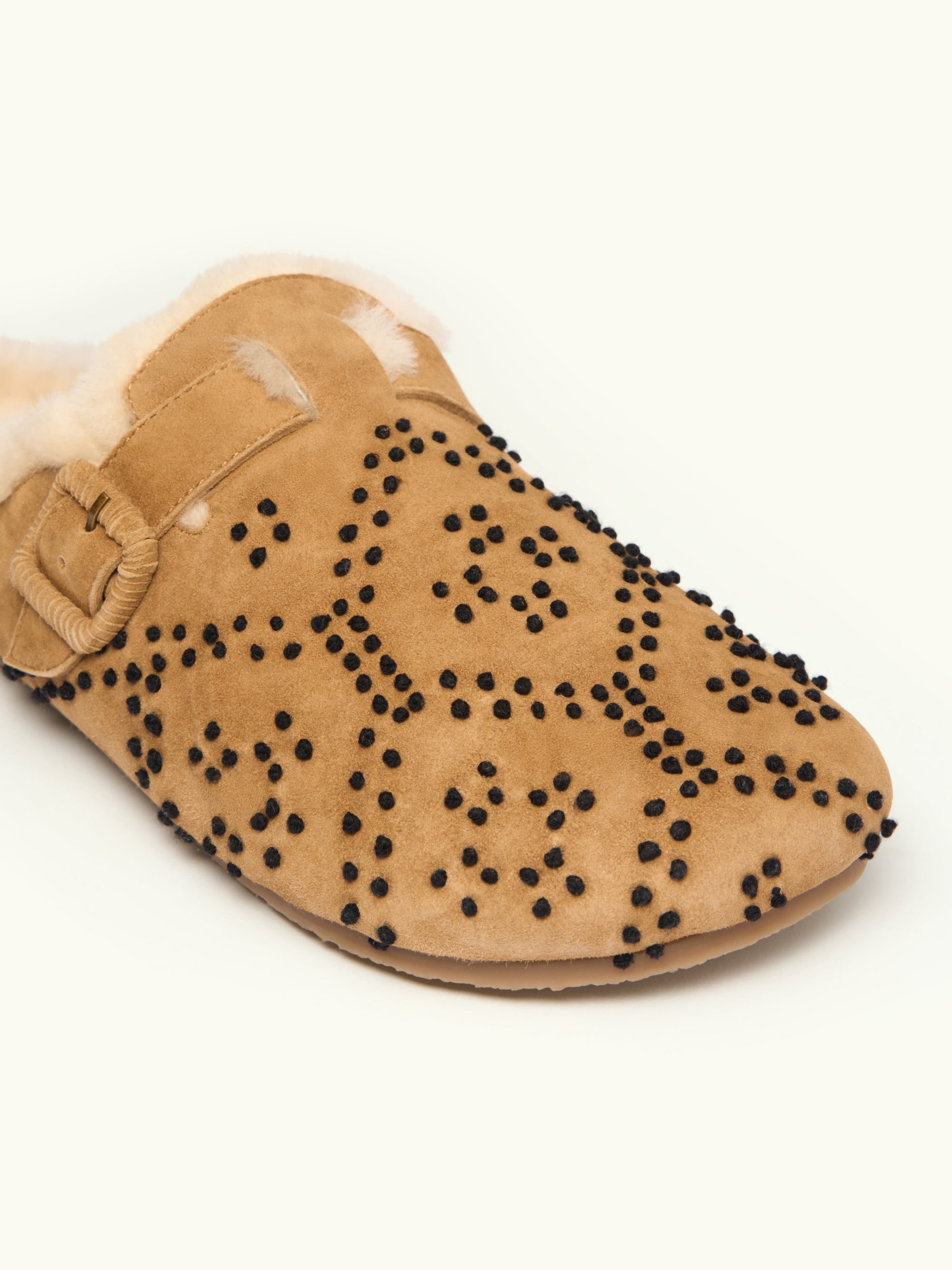 Jantique Shoes